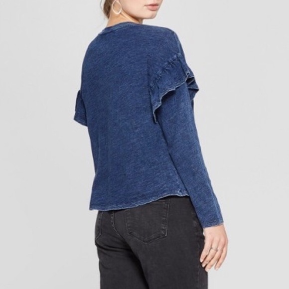 Universal Thread Ruffled Long Sleeve - Picture 2 of 7